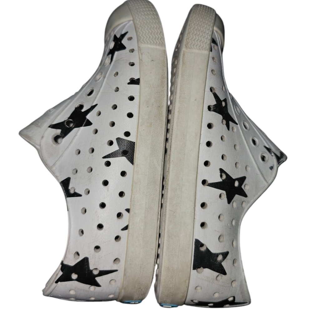Native Shoes - Picture 4 of 7